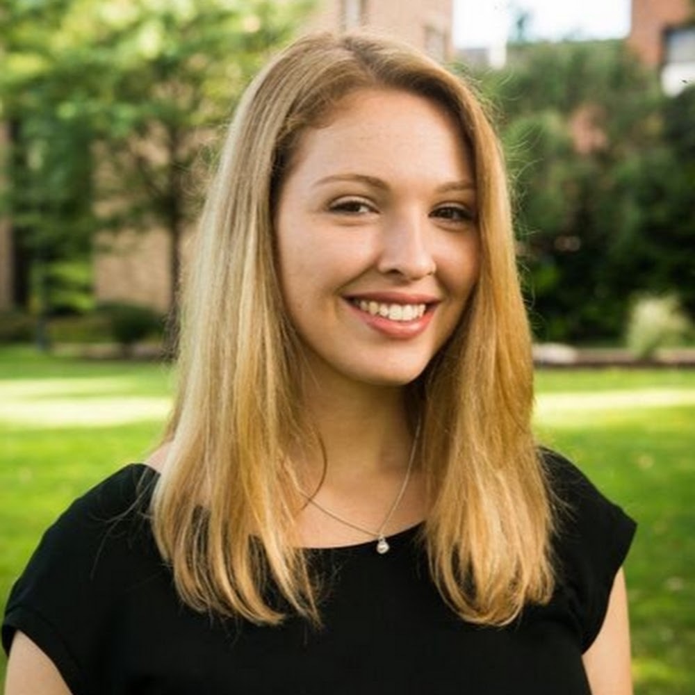 Meet your Posher, Saralynne